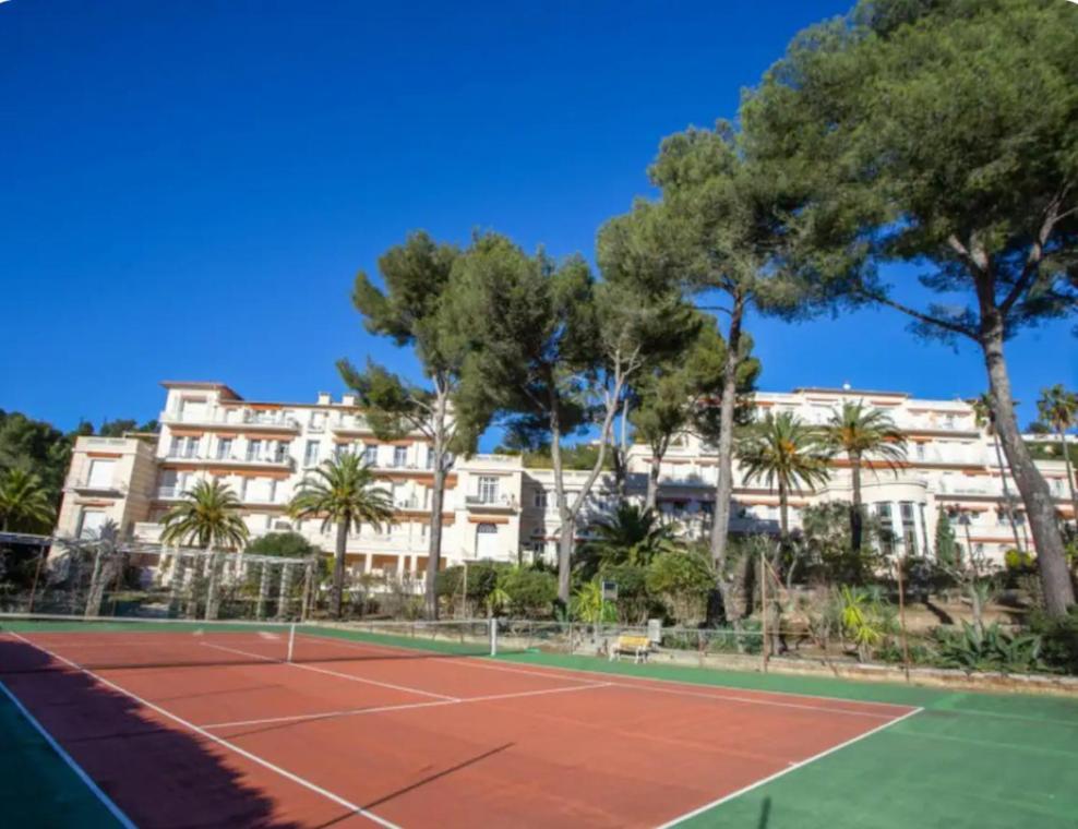 Studio 4 Personnes Copropriete Pas Frais De Menage Hyères Exterior foto